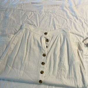 Women’s white button down skirt by universal thread